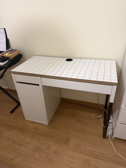 Secretária MICKE - IKEA | 105x50cm