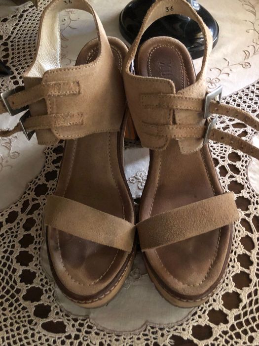 Sandálias Xuz em muito bom estado