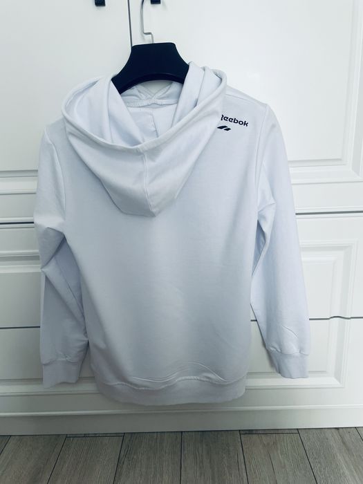 Новий світшот Reebok