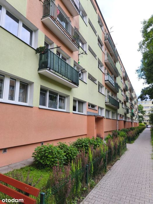 2-pokojowe do remontu, 1 piętro, balkon – Teofilów, ul. Rojna