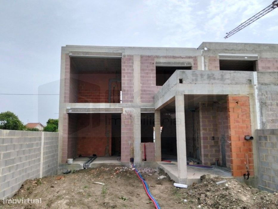 Moradia T4 para venda NOVA - Aveiro / Cacia