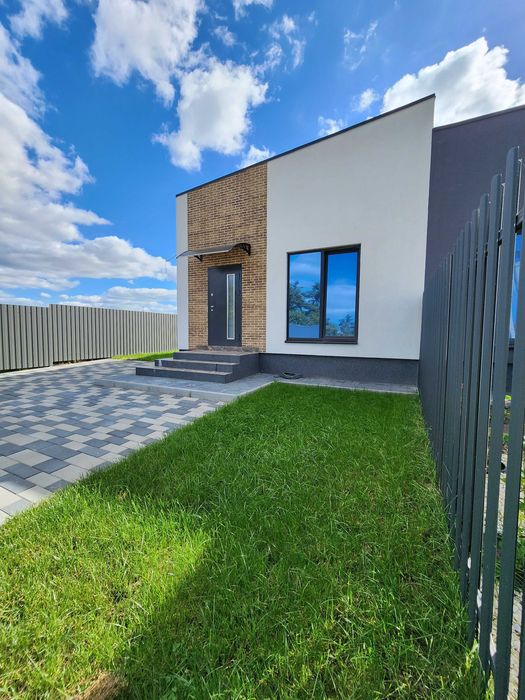 Забудовник. Продам новий будинок_дуплекс, будинок. Телефонуйте.