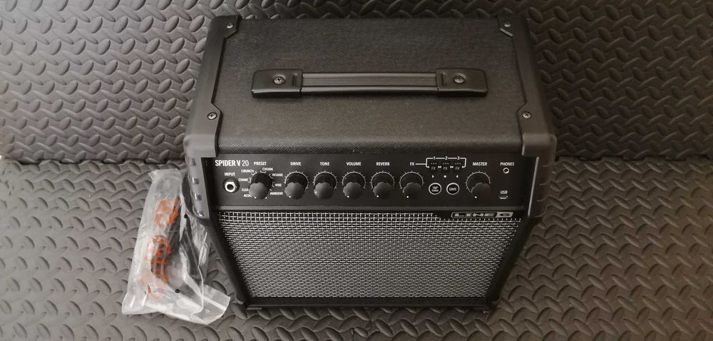 Wzmacniacz Cyfrowe Combo Gitarowe Line6 Spider V 20 Mk Il