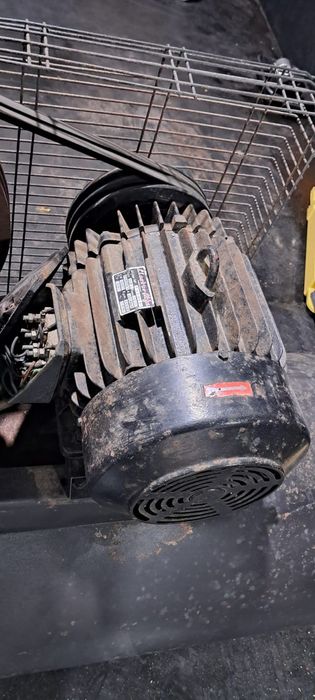 Compressor Trifásico 500L c/quadro