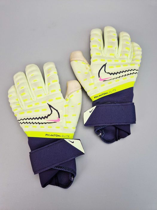 Rękawice Bramkarskie NIKE Phantom Elite roz. 6