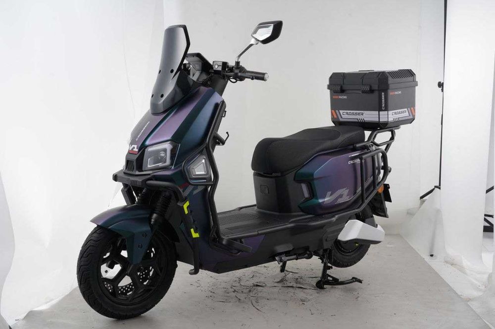 Электроскутер Crosser V1 2000W 72V/23Ah - Хамелион
