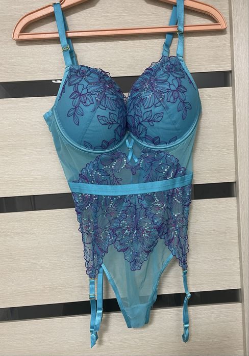 Бірюзовий жіночий комбідрез фірми Ann Summers