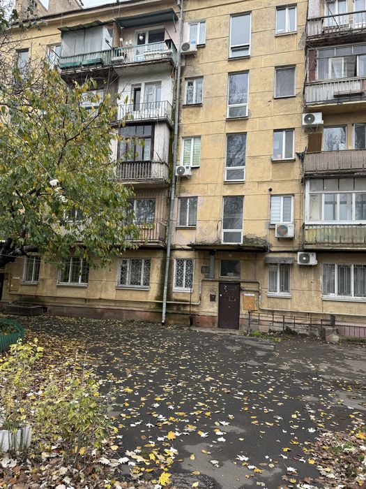 Власник! 2-х комнатная, Центр–Привоз, Торг, раздельные, закрытый двор