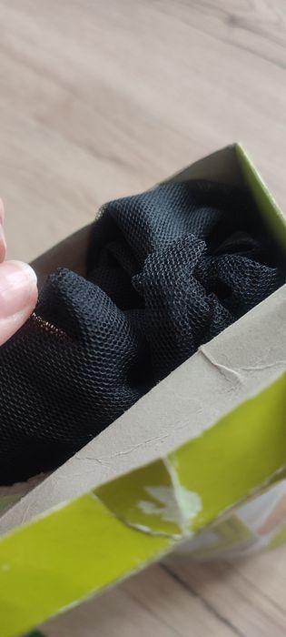 Moskitiera na okno czarna