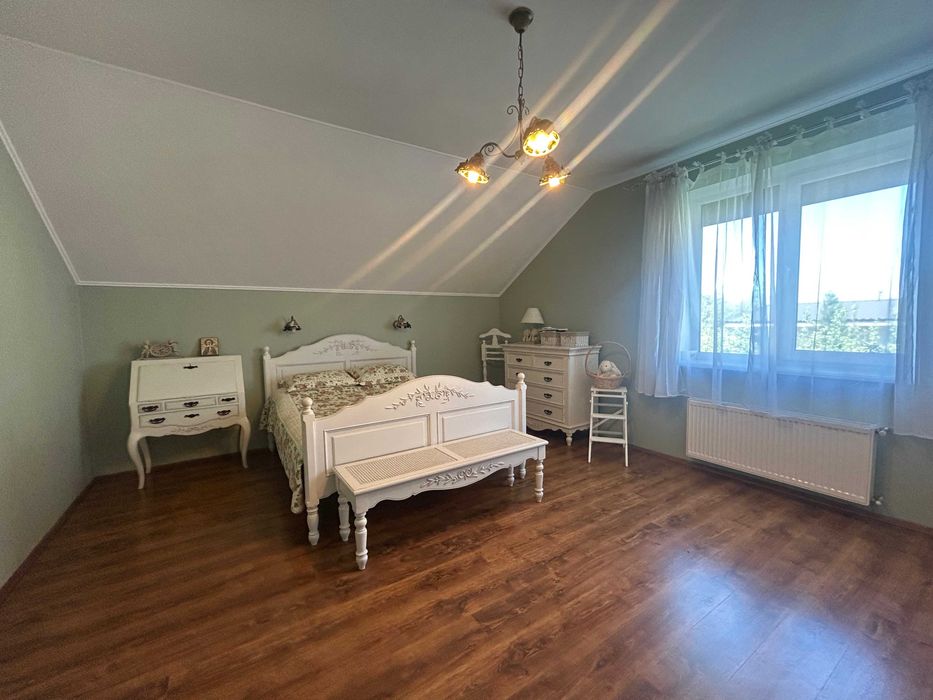 Продаж будинку 195 м2  Варовичі  Липовий Скиток  Калинівка Фастівський район
