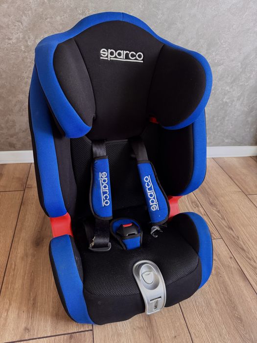 Автокрісло Sparco