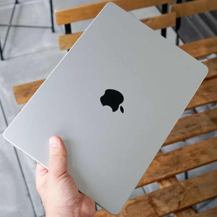 Macbook Pro m5  2025