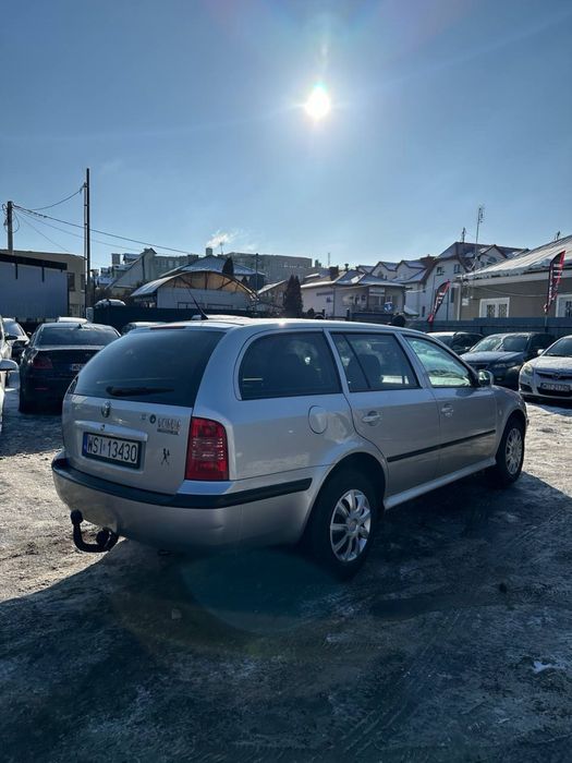 Skoda Octavia Tour 2.0 benzyna/klima/wspomaganie