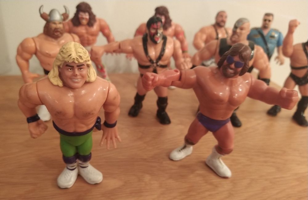 Vários bonecos da WWF - Anos 90