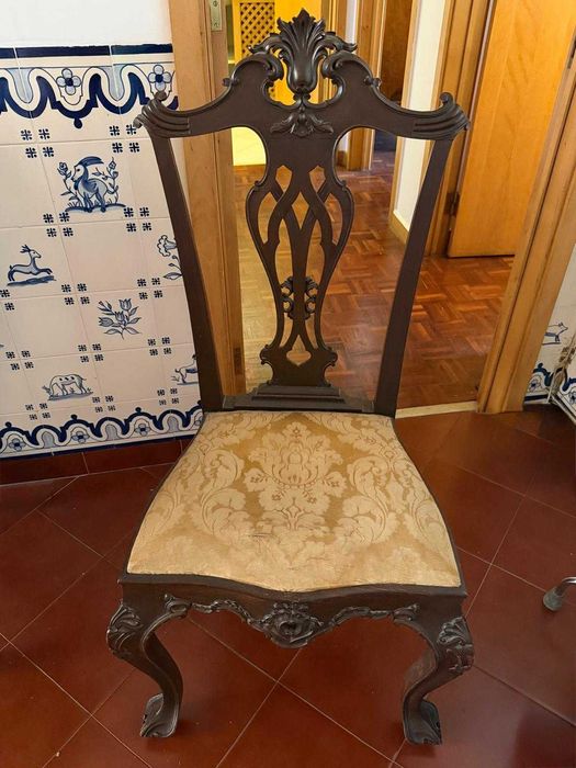 Duas cadeiras sala/ quarto