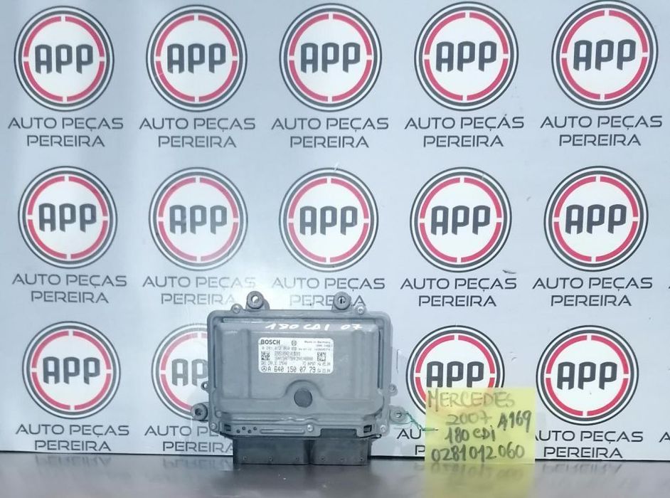 Centralina motor Mercedes A 180 CDI W169 referência  0281012060.