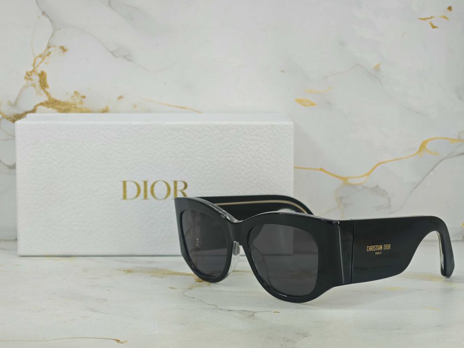 Okulary przeciwsłoneczne Christian DIOR - DIORNUIT S1I 10A0 - oryginalne z dowodem zakupu