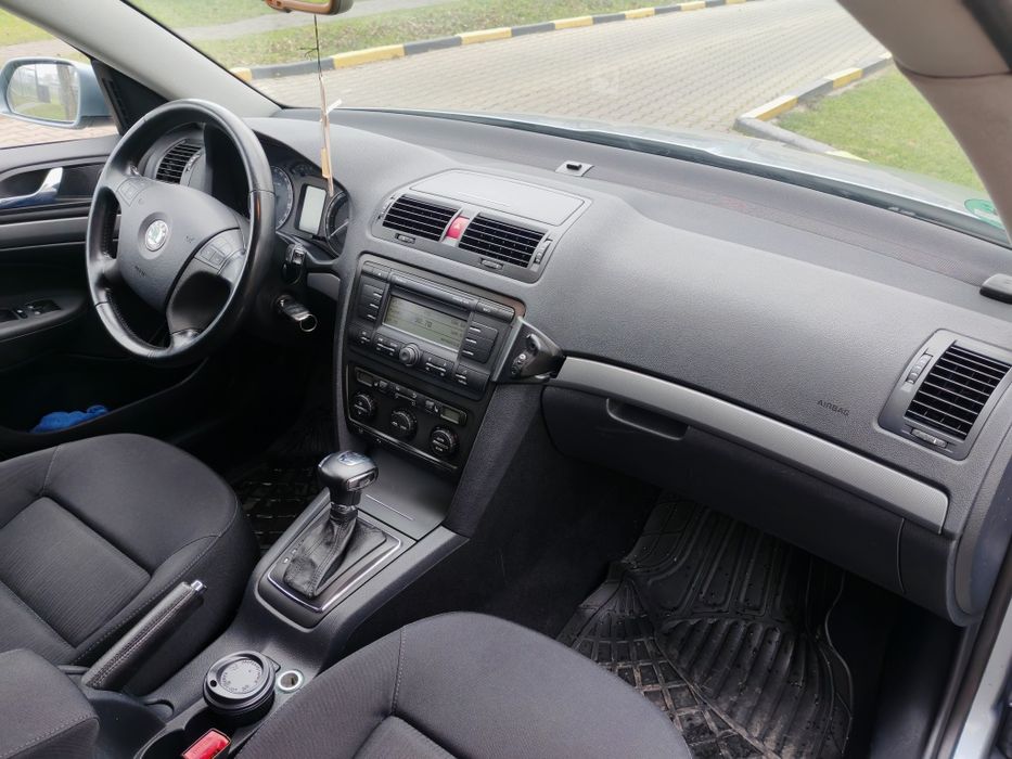 Skoda Octavia A5 Автомат 1.6 бензин. Максимальна комплектація