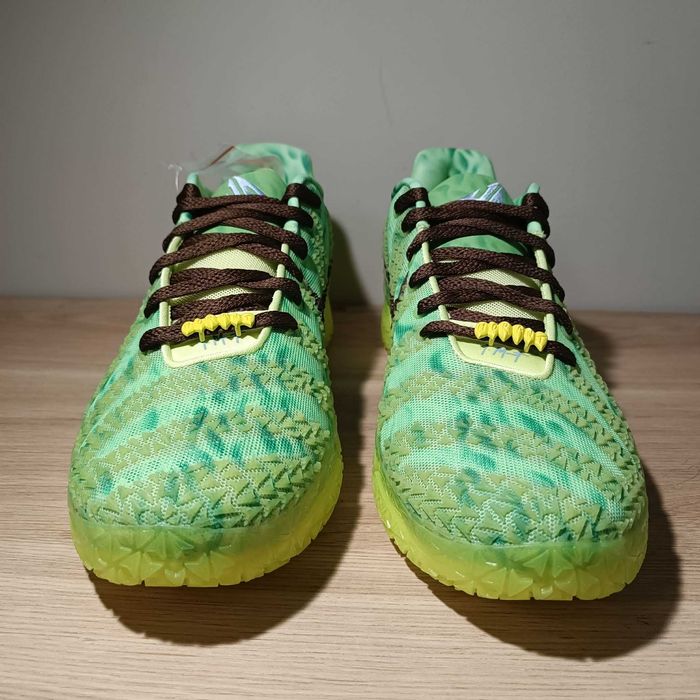 Nike JA 3 Halloween r. 46 (30 cm) Ja Morant Lt Lemon Twist/Black-Hemp