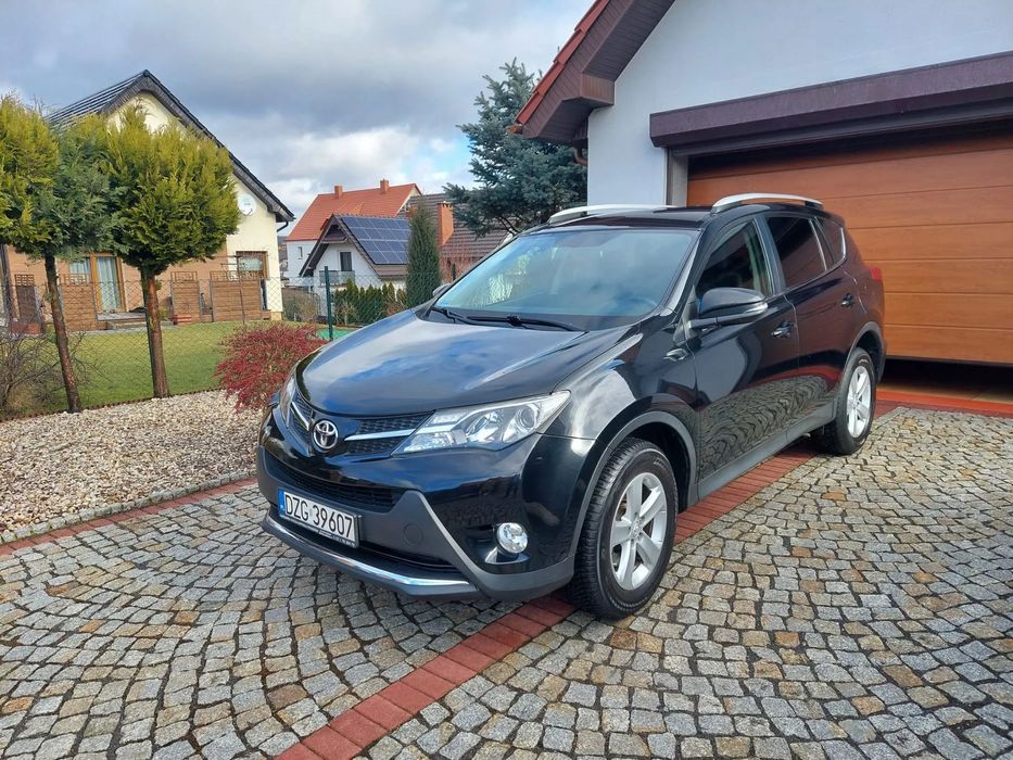 Toyota RAV4 Samochód w dobrym stanie, garażowany