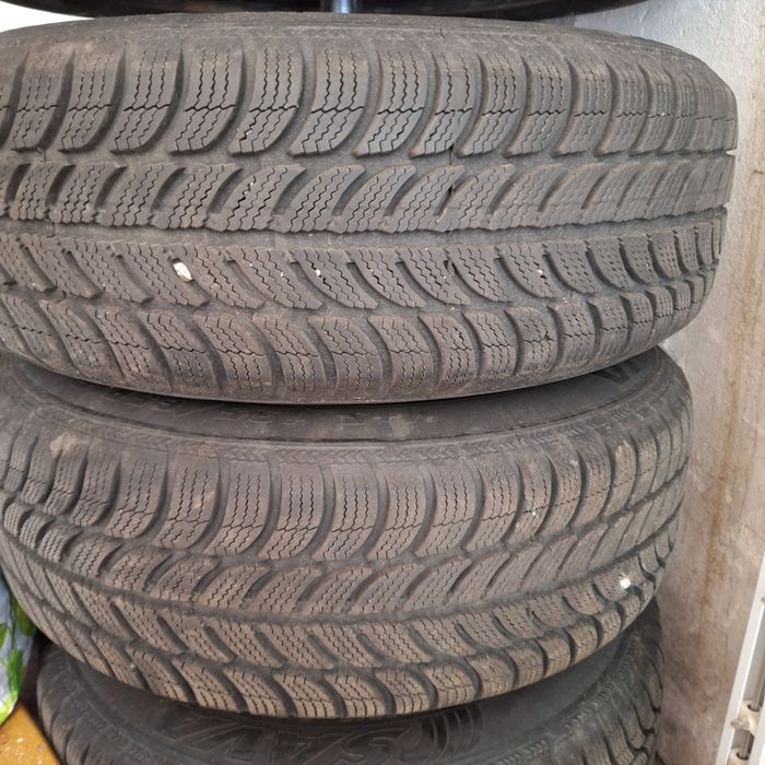 Komplet kół 15 (felga stalowa, opona zimowa)