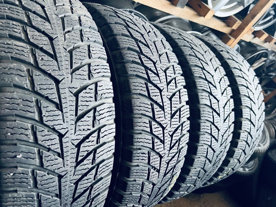 Шини Резина Зимові 205 65 16C Nokian Snowproof C 4шт