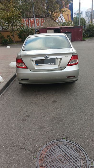 BYD F3 2011 + $ на ДТП или проблемную.