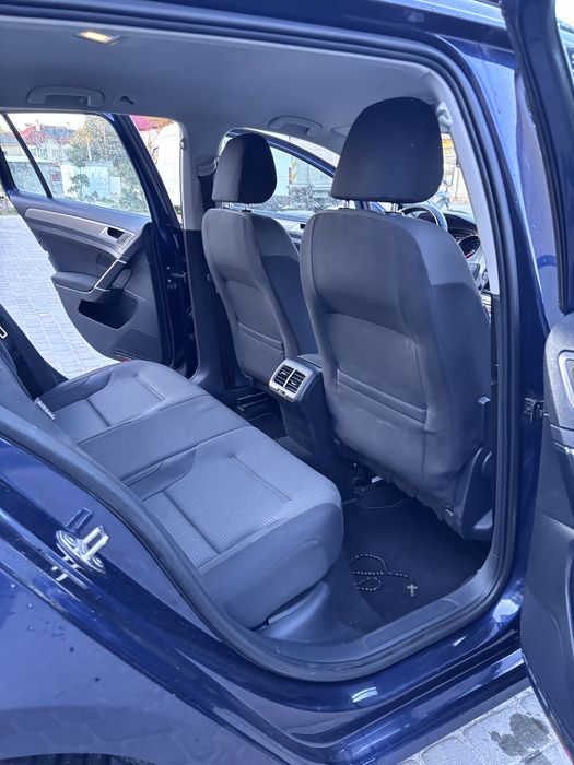 Volkswagen Golf VII