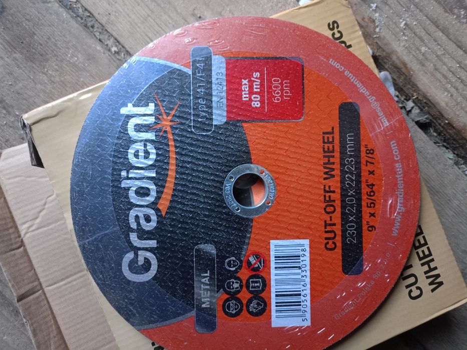 Продам электроды ,LB.япония)монолит 3мм,круг отрезной,и лепестки.цена