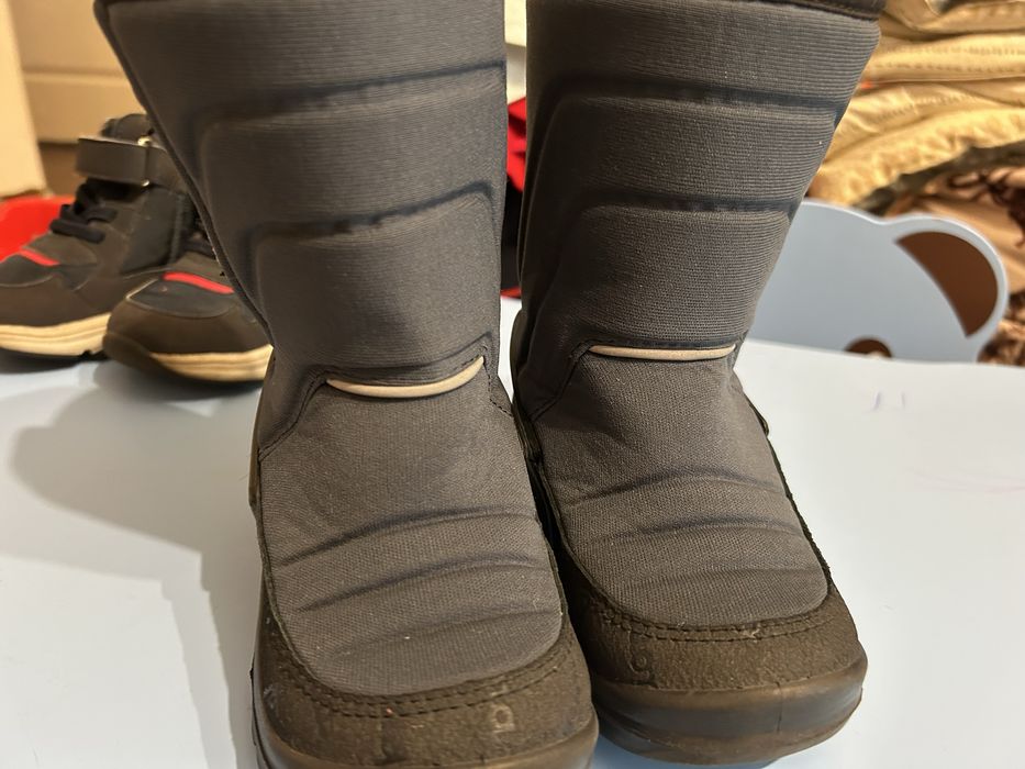 Зимові чоботи kuoma и осенние на молнии ботиночки