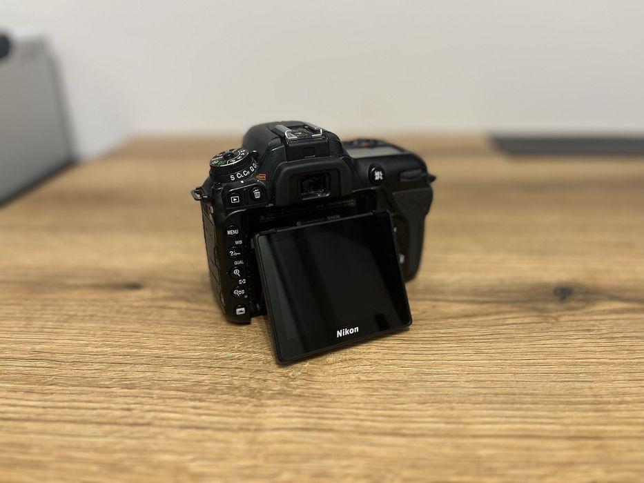 Nikon d7500 + AF-S Nikkor 18-140 mm 3,5-5,6