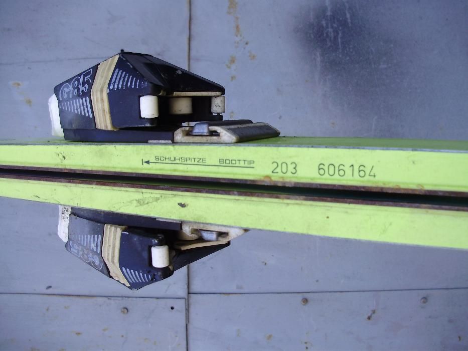 лижі із кріпленням