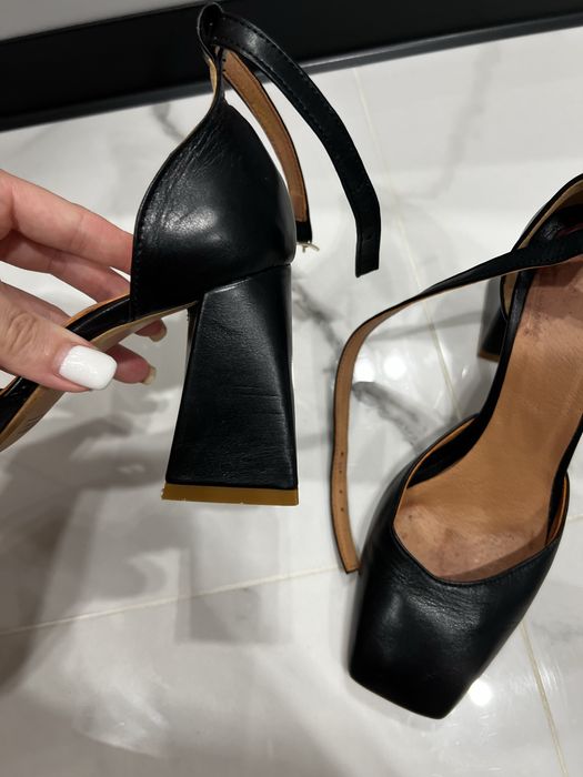 Шкіряні туфлі розмір 37