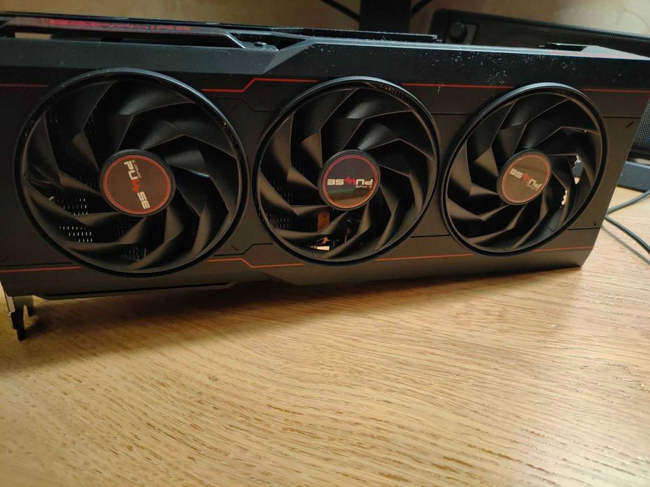 RX 7900 XT Sapphire PULSE