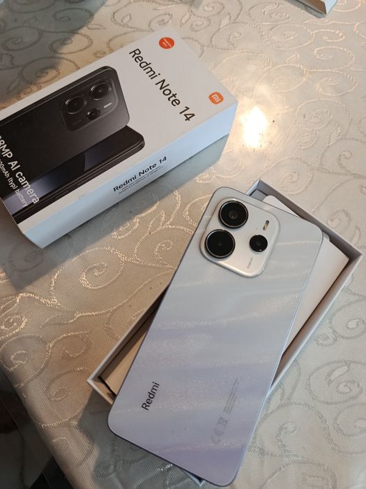 продам телефон redmi note 14