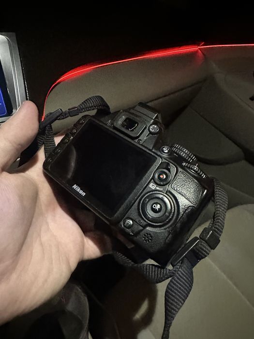Продам nikon d3100