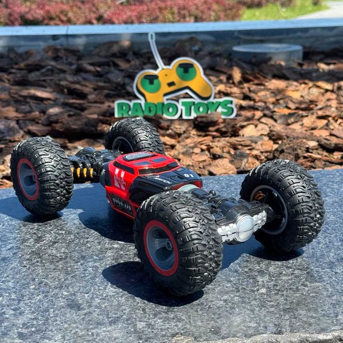 Перевертыш на радиоуправлении VIRTUOZ. Трюковая машинка на пульте