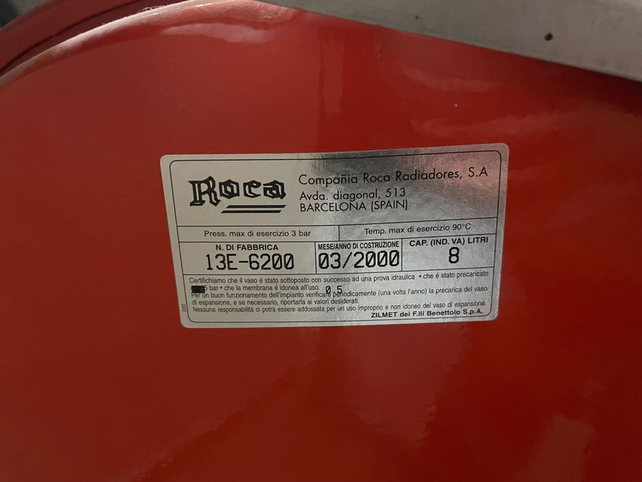 Caldeira a gás natural ROCA