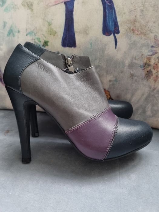 Skórzane buty Bata r. 36