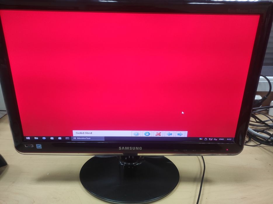 Монітор 18.5" Samsung S19B370B (LS19B370BS/ua)