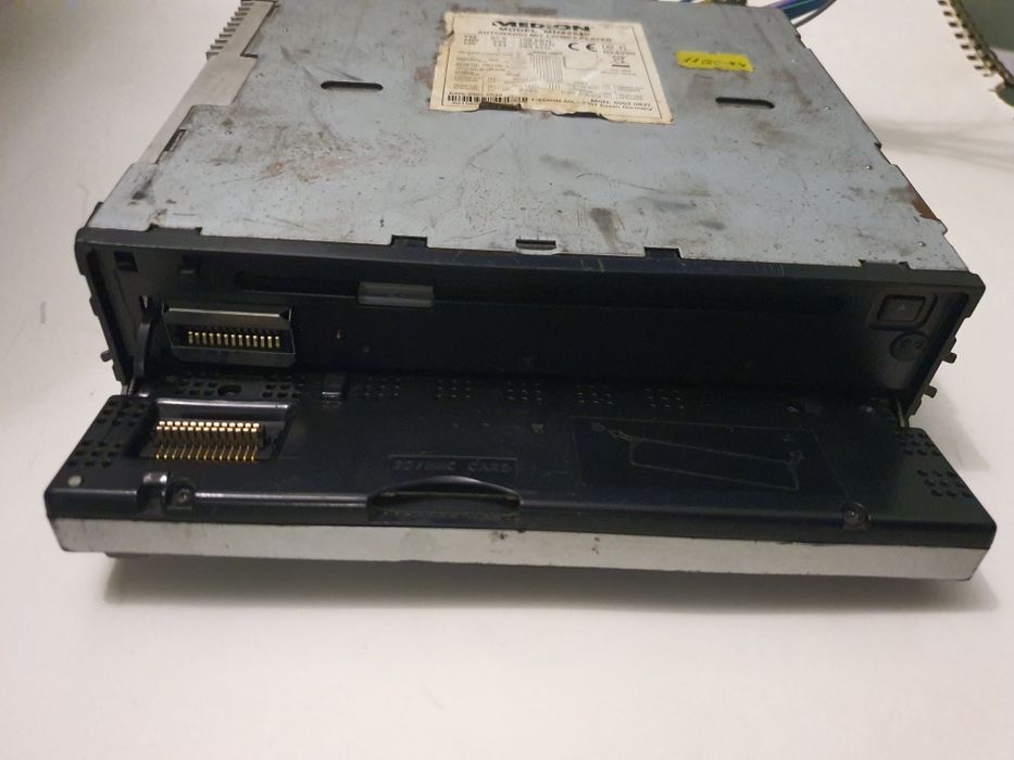 Автомагнітола Medion MD42540 CD SD USB 50Wx4