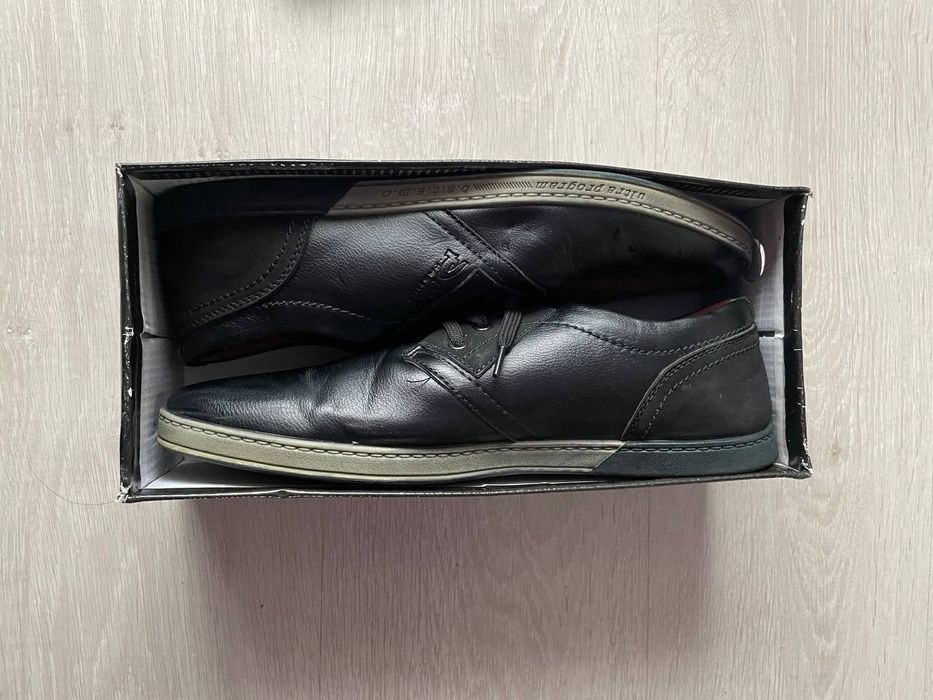 Продам чоловічі туфлі р.45