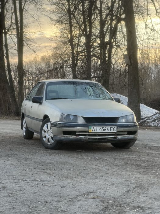 Продам Opel Omega A 1,8 Инжектор