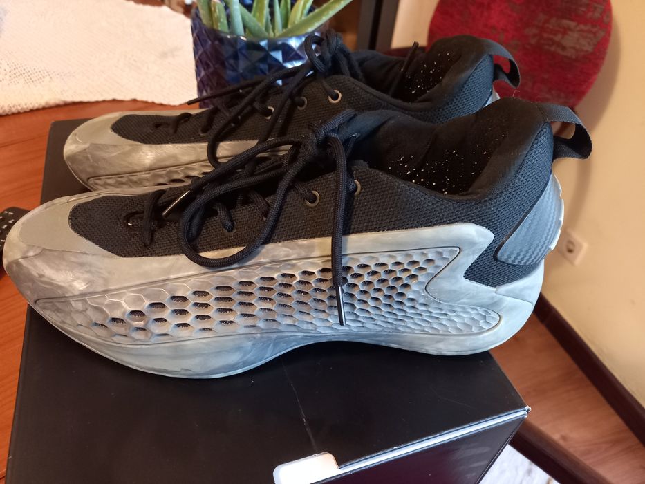 Anthony Edwards 1 Low