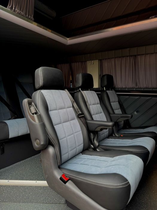 Renault.    Master