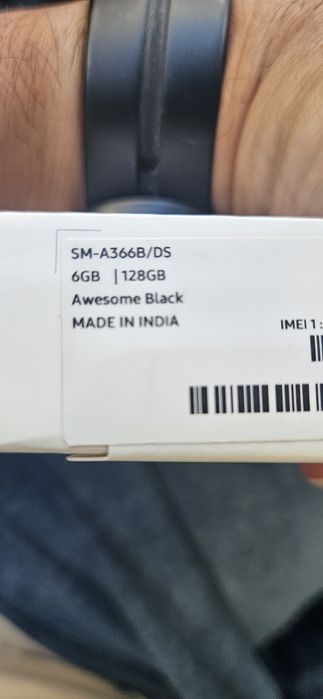 Samsung A36 5g 6GB RAM  128GB