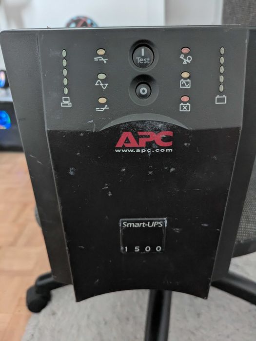 Ups APC Smart 1500VA
