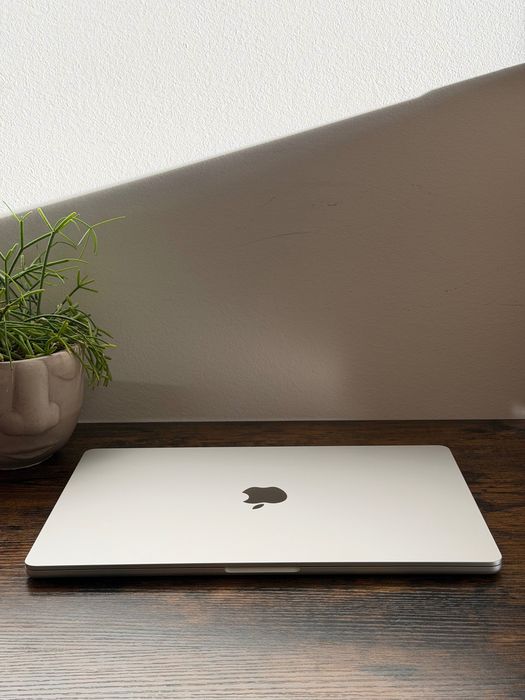NOWY MacBook Air 15” M4  | 24 GB RAM |  512GB SSD | Apple Care+