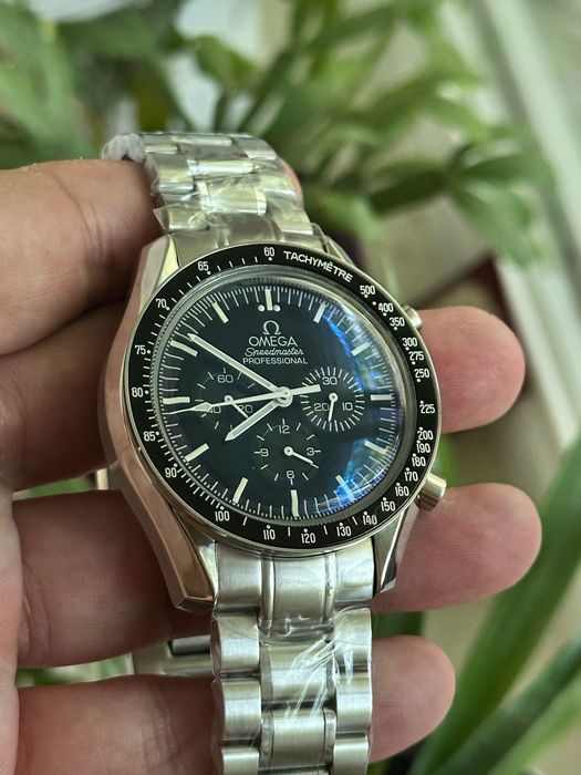 Механические часы omega