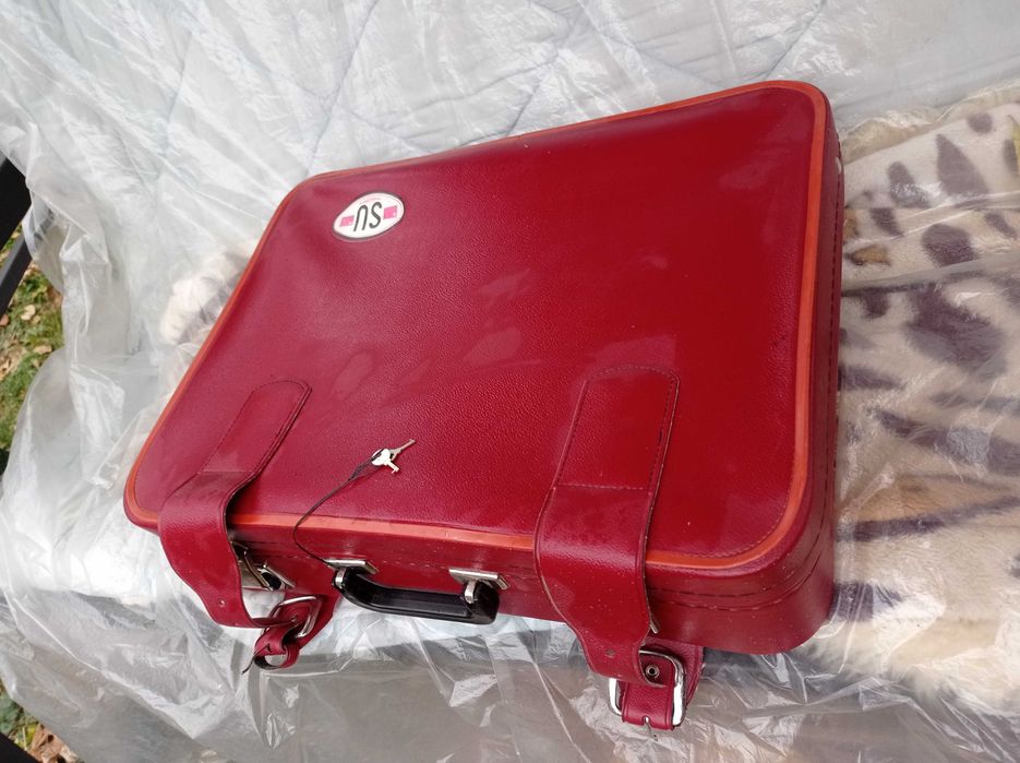 Чемодан советский